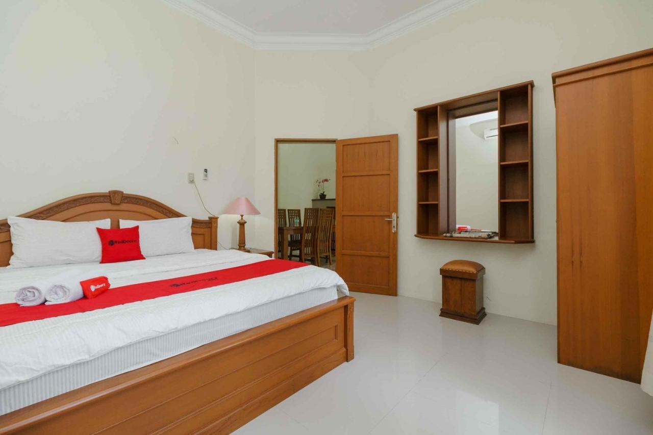 Reddoorz Plus Syariah @ Jalan Cut Nyak Dhien Aceh Hotell Banda Aceh Eksteriør bilde